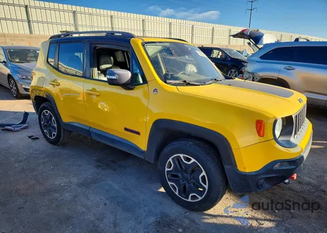 2015 Jeep Renegade Trailhawk z USA, uszkodzony, nr VIN ZACCJBCT4FPC16125